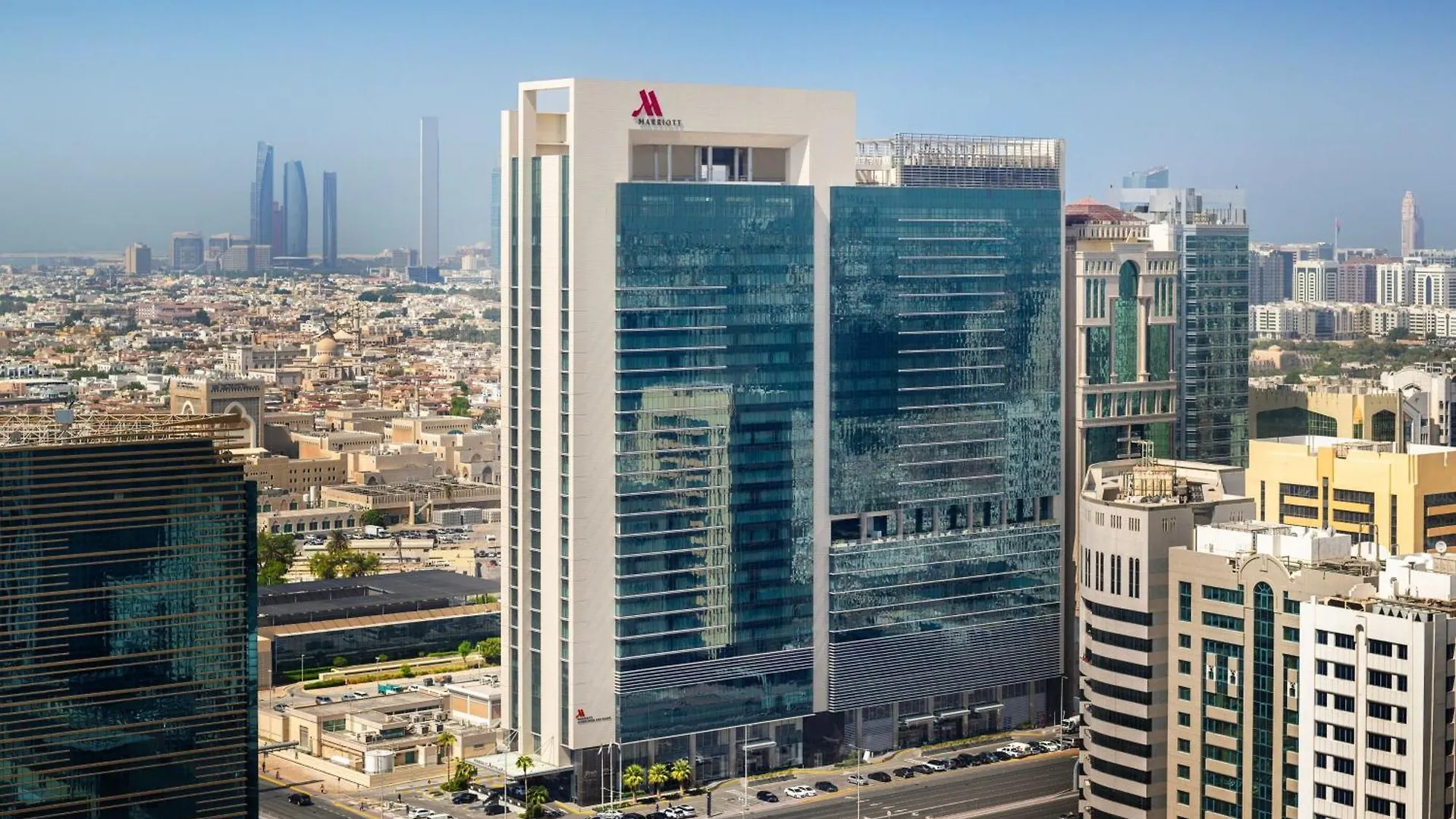 Marriott Hotel Downtown Abu Dhabi 5*,