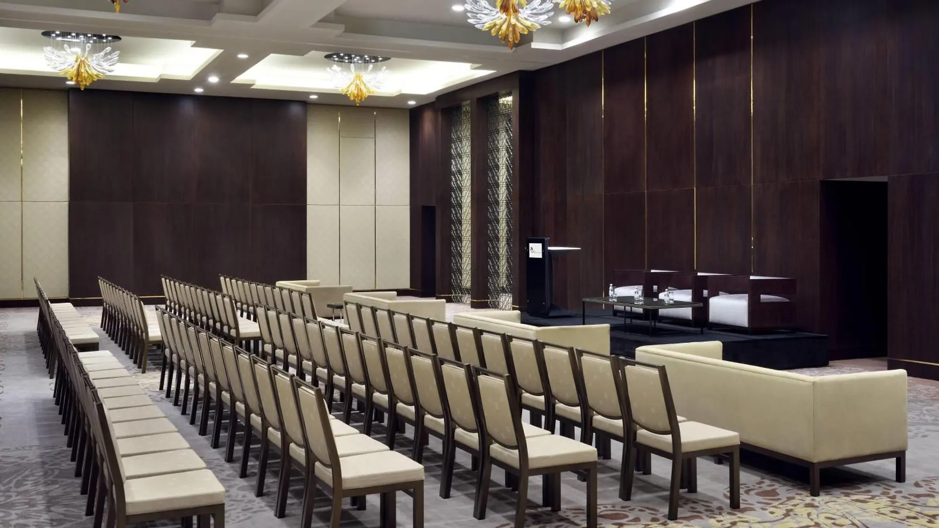 Marriott Hotel Downtown Абу-Даби